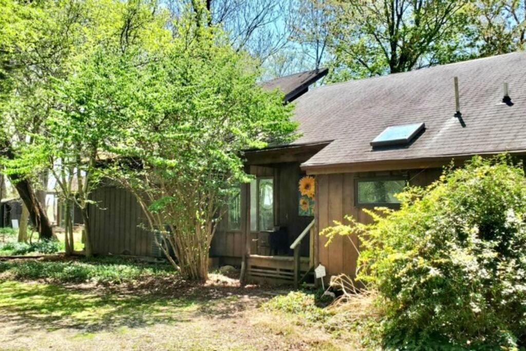 2 Bedroom Newly Renovated Waterfront Home; 10 Min From Mgm & The Gaylord Fort Washington Exterior photo