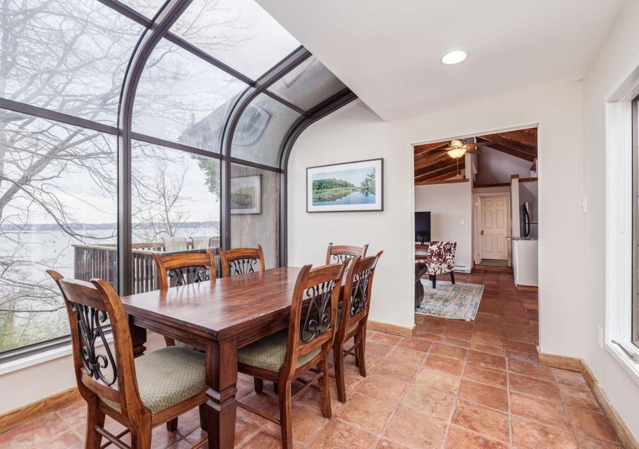 2 Bedroom Newly Renovated Waterfront Home; 10 Min From Mgm & The Gaylord Fort Washington Exterior photo