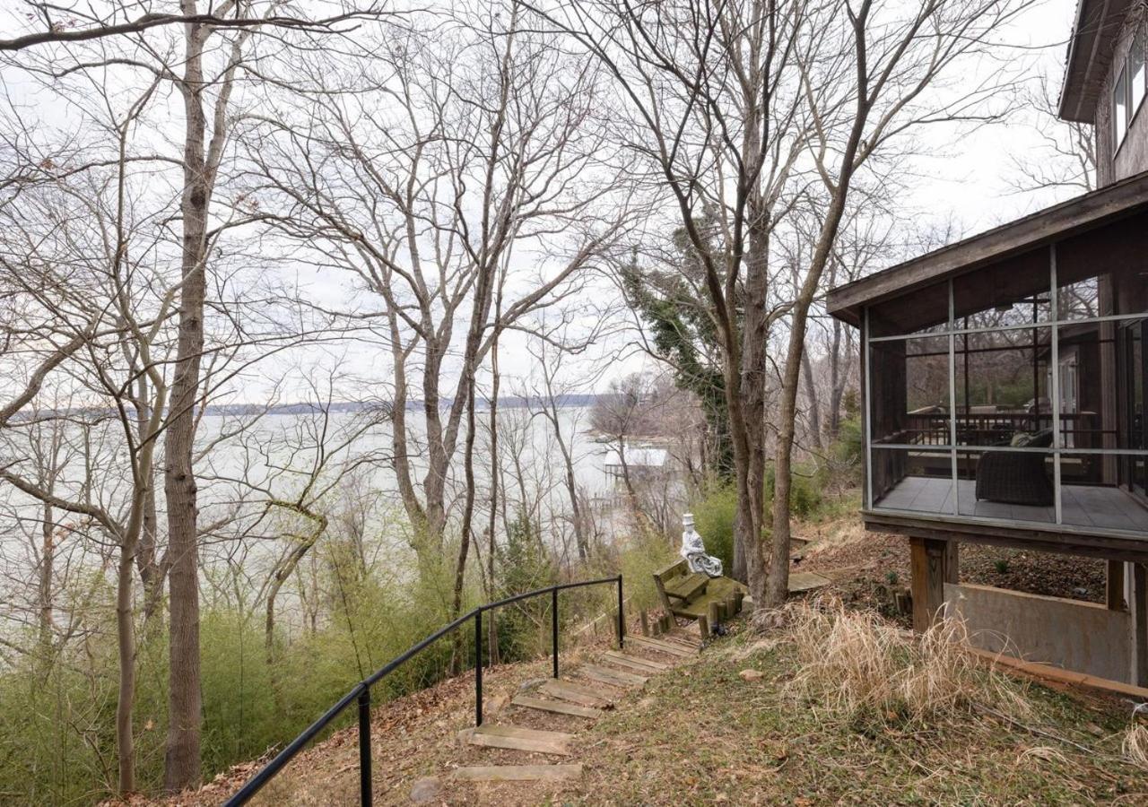 2 Bedroom Newly Renovated Waterfront Home; 10 Min From Mgm & The Gaylord Fort Washington Exterior photo